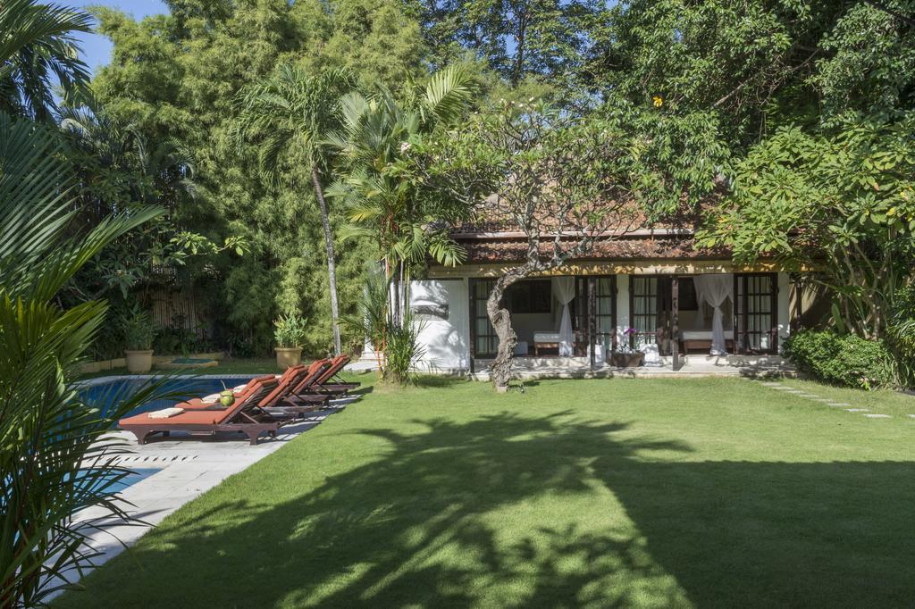 Villa Eight Семіньяк Номер фото